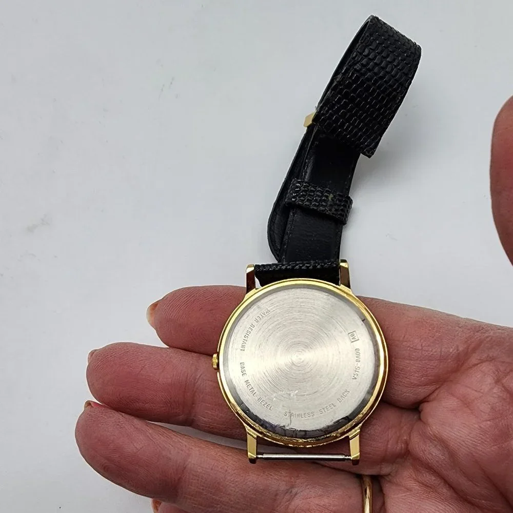 Lorus Quartz Mickey Mouse Holographic Watch